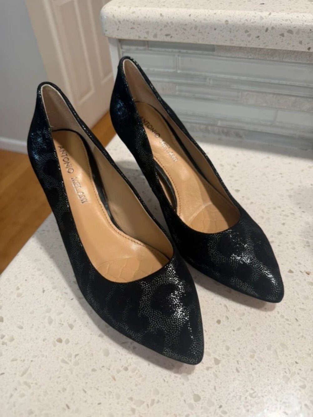 Antonio Melani Women Size 6 1/2M Animal Print Multicolored Leather Pumps